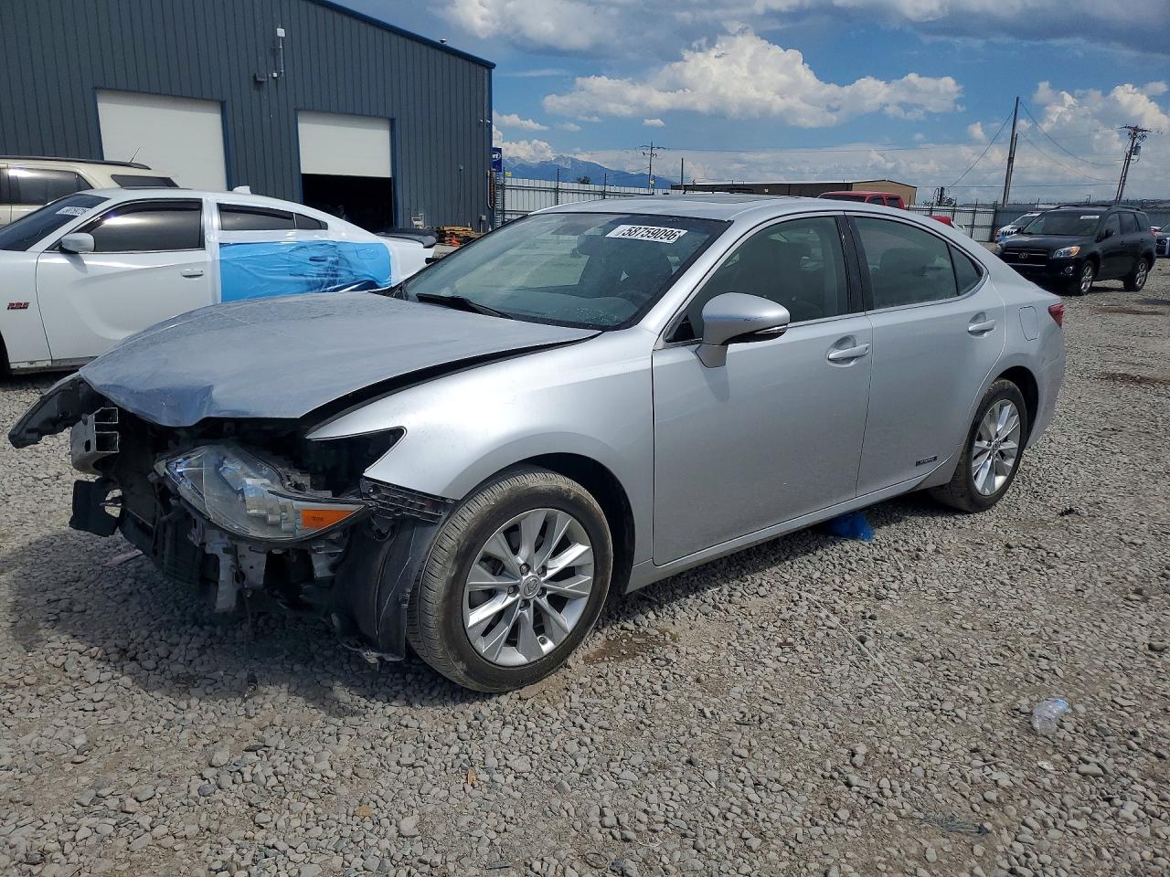 2015 Lexus Es 300h Серебряный vin: JTHBW1GG7F2079694