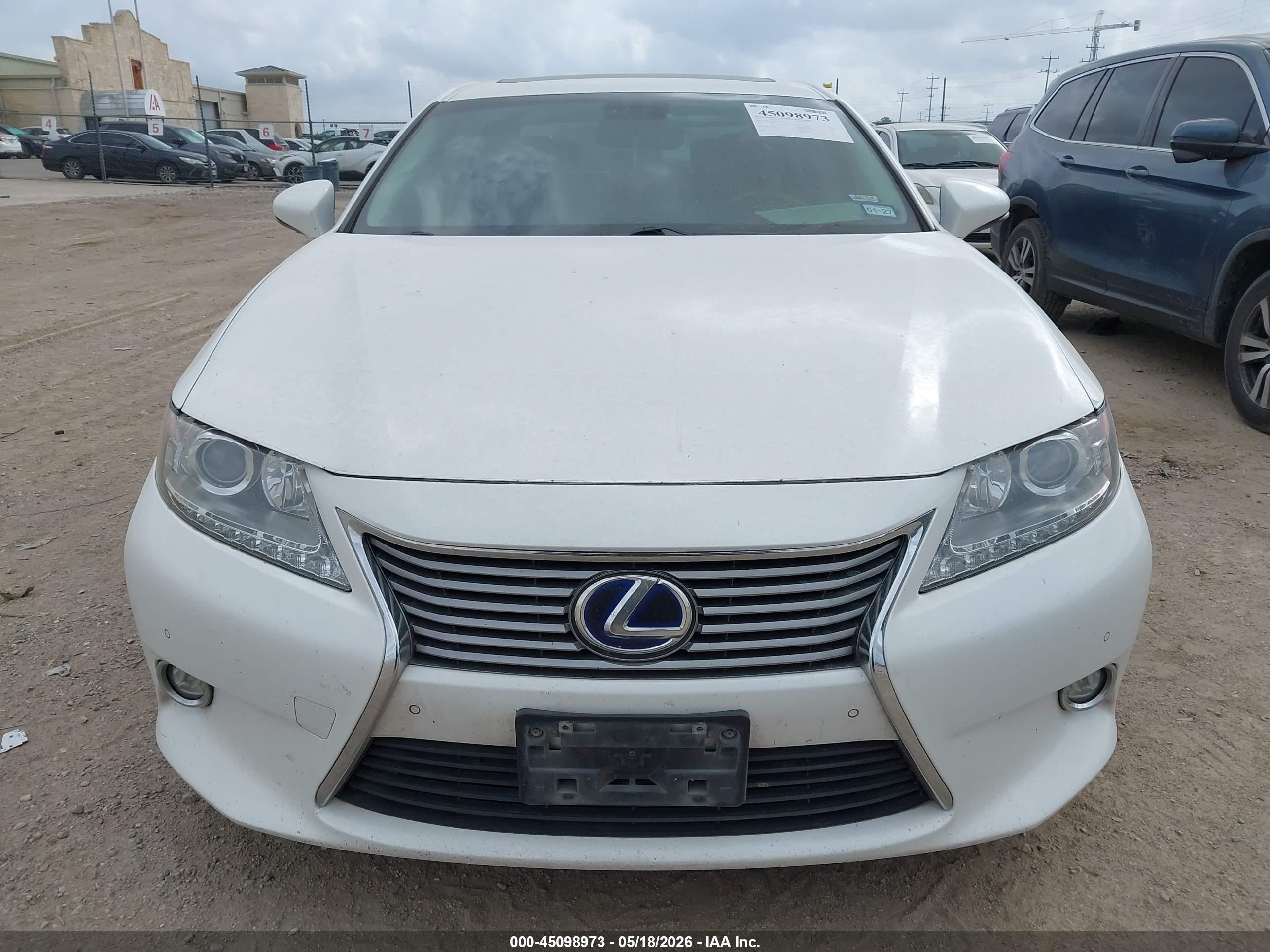 2015 Lexus Es 300h White vin: JTHBW1GG7F2095202