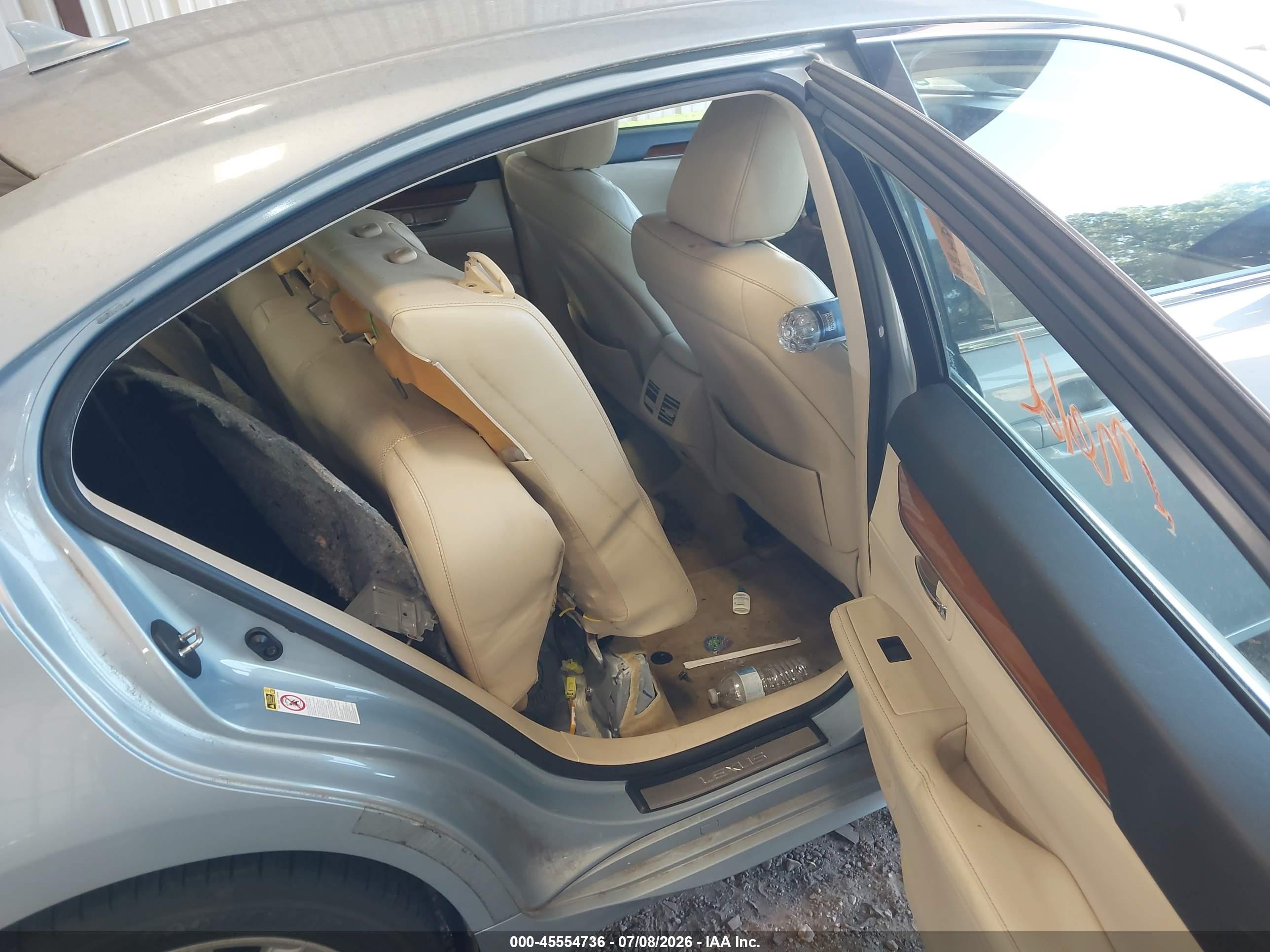 2013 Lexus Es 300h   Blue vin: JTHBW1GG8D2001485
