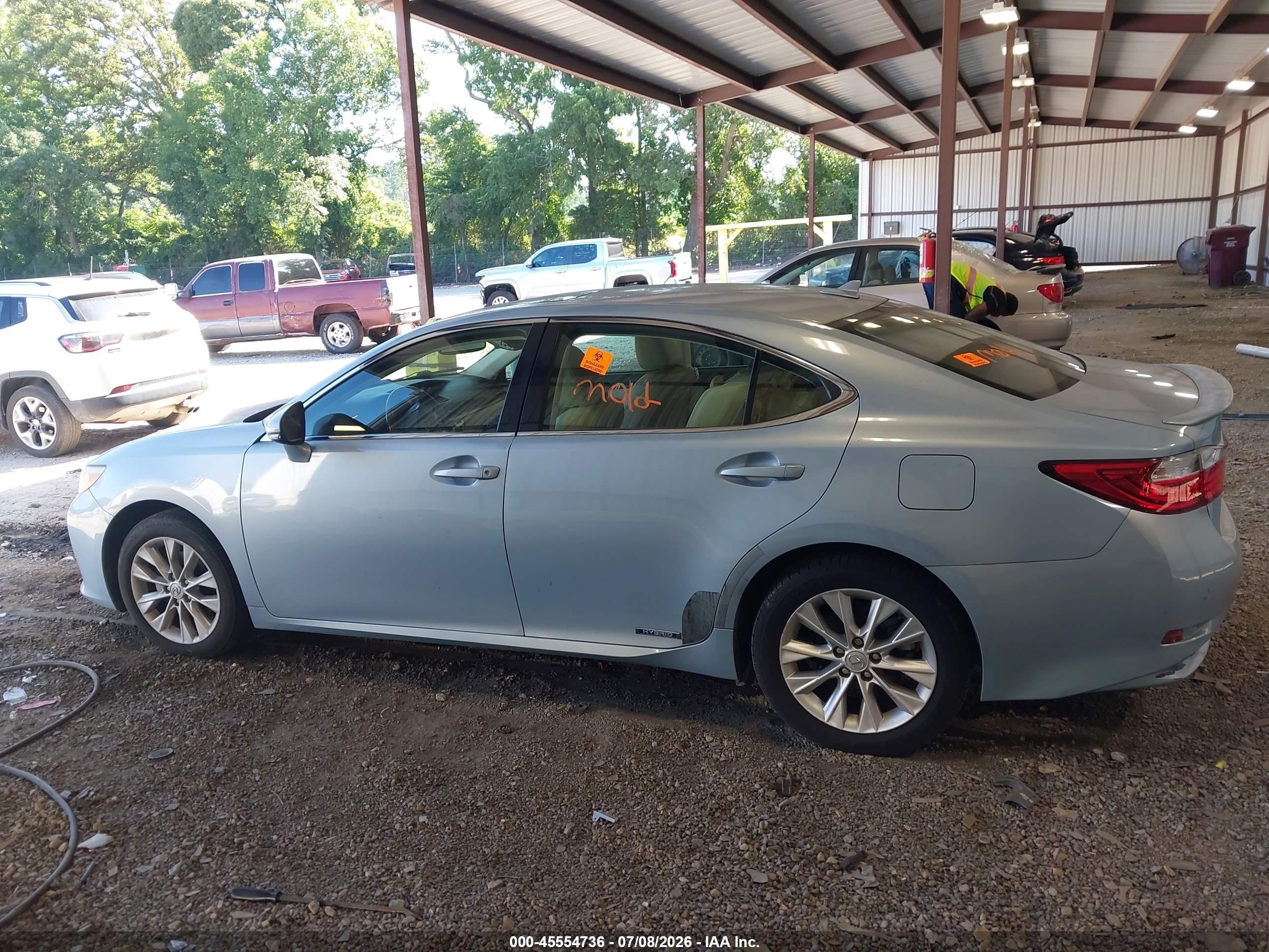2013 Lexus Es 300h   Blue vin: JTHBW1GG8D2001485