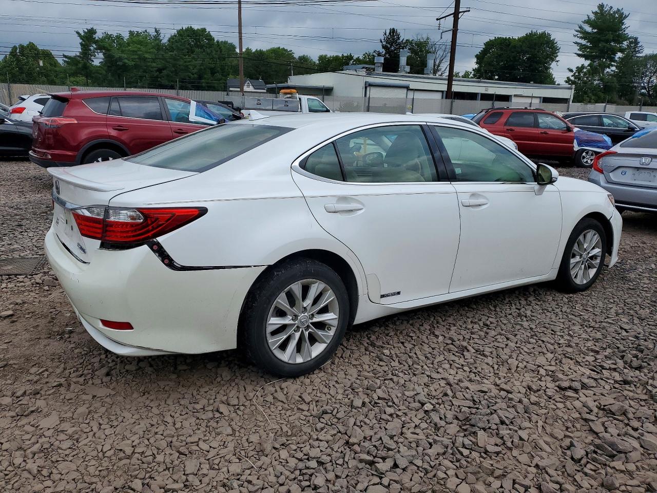 2013 Lexus Es 300h White vin: JTHBW1GG8D2033661