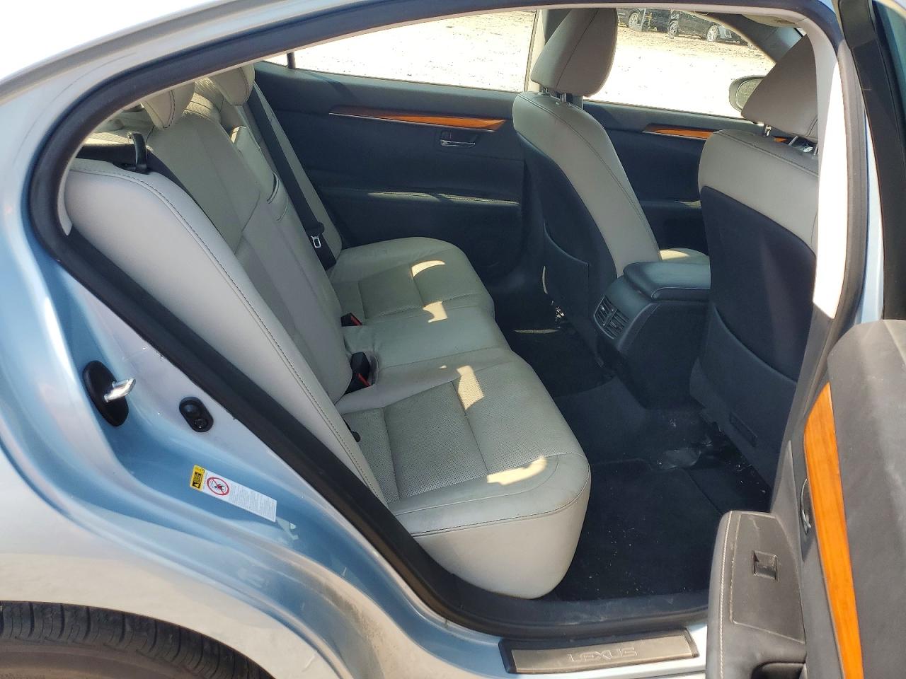 2013 Lexus Es 300h Silver vin: JTHBW1GG8D2034115