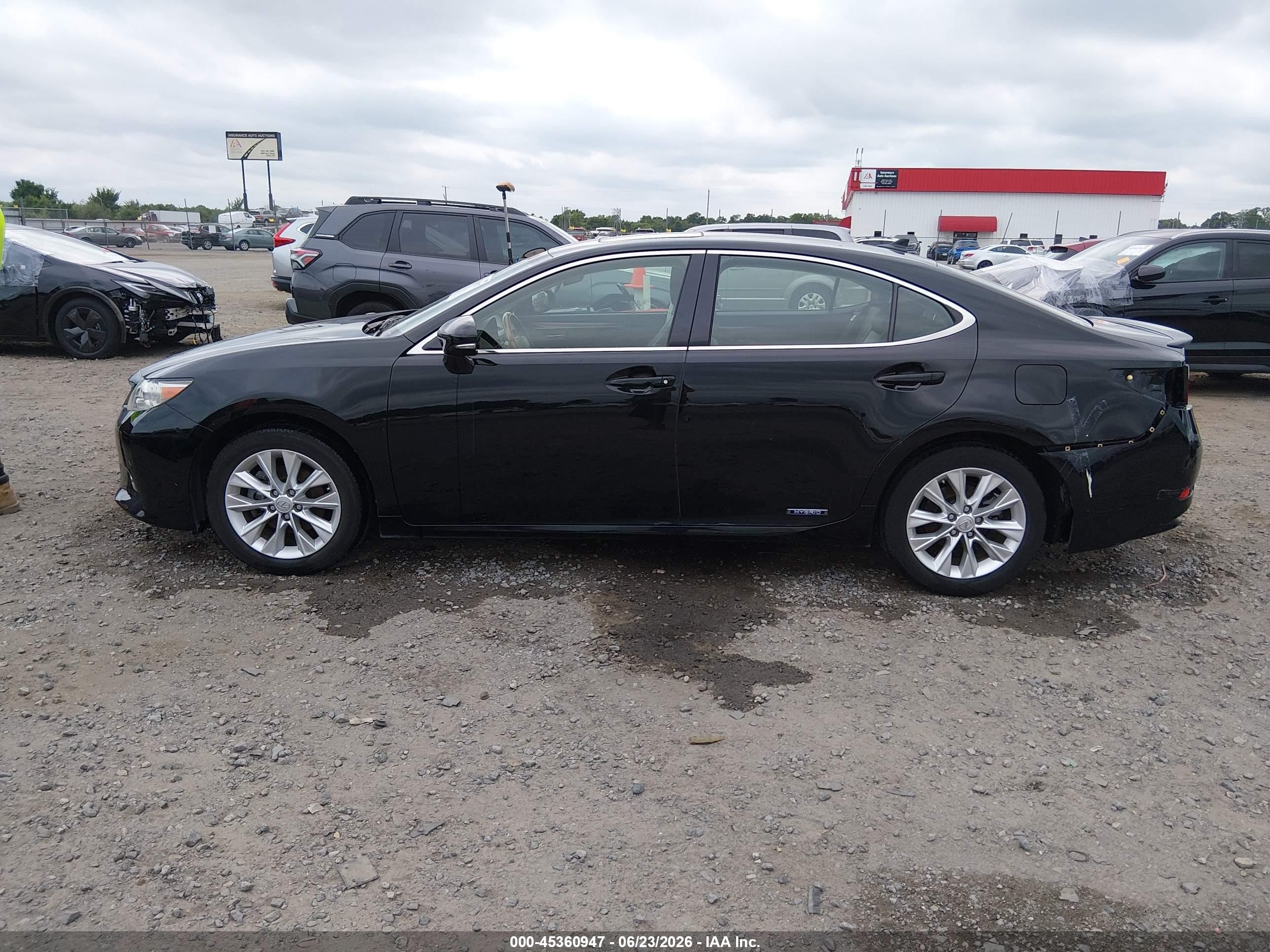 2013 Lexus Es 300h   Black vin: JTHBW1GG8D2036107