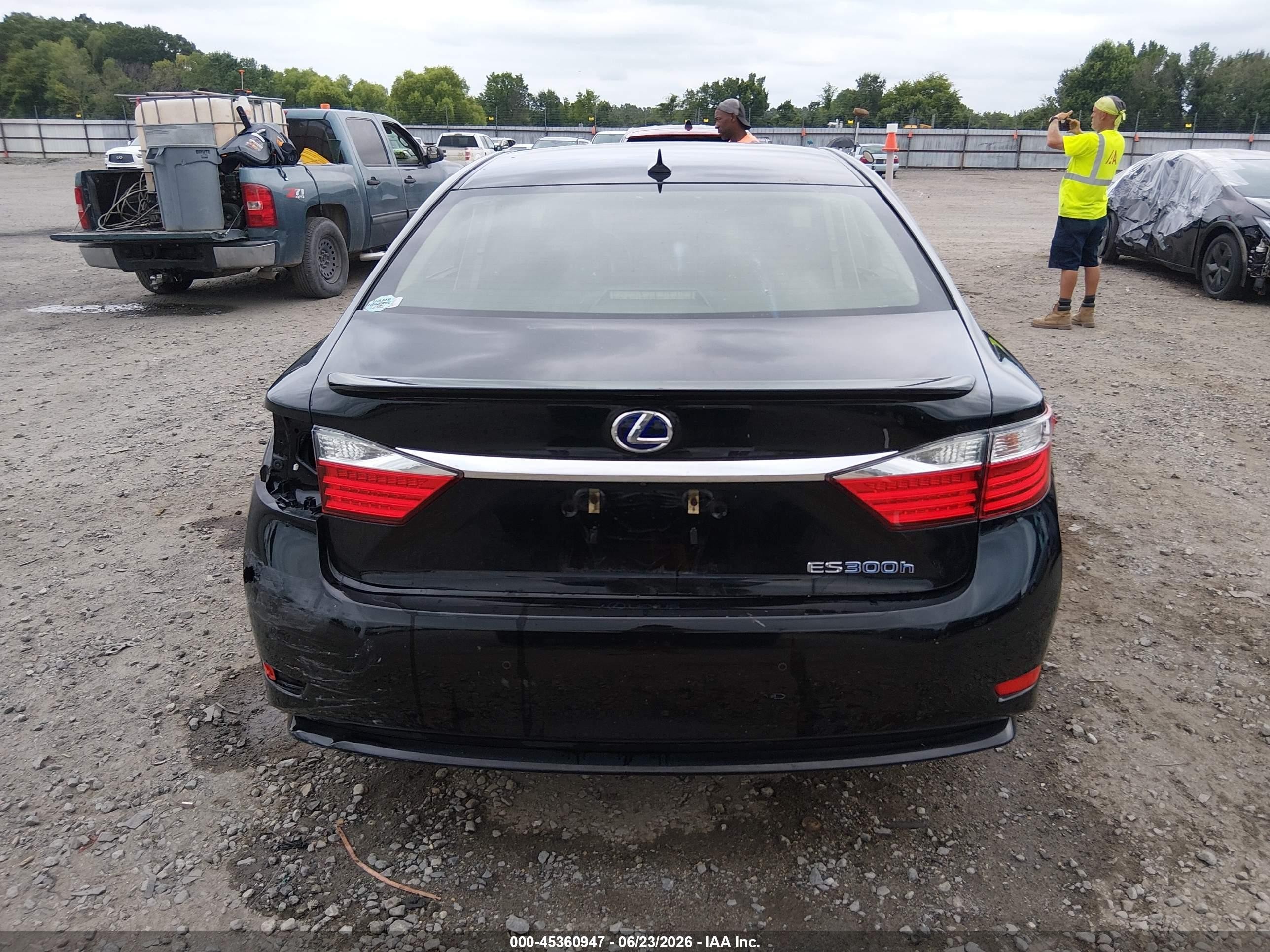2013 Lexus Es 300h   Black vin: JTHBW1GG8D2036107
