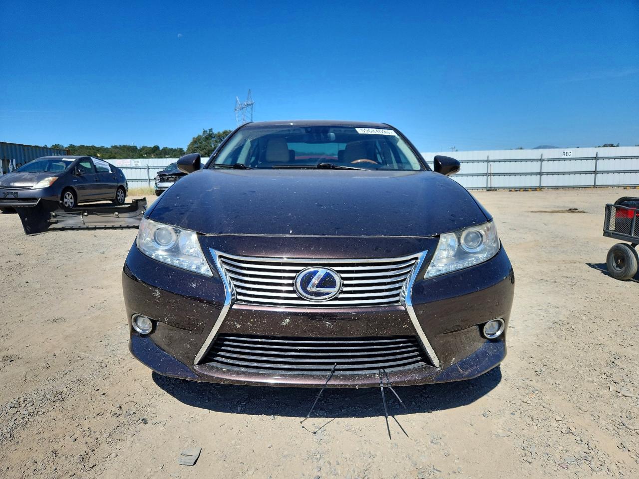2014 Lexus Es 300h Brown vin: JTHBW1GG8E2045939