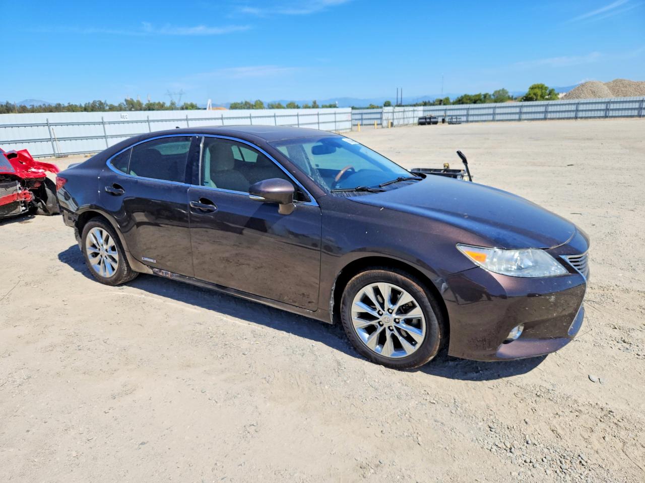 2014 Lexus Es 300h Brown vin: JTHBW1GG8E2045939