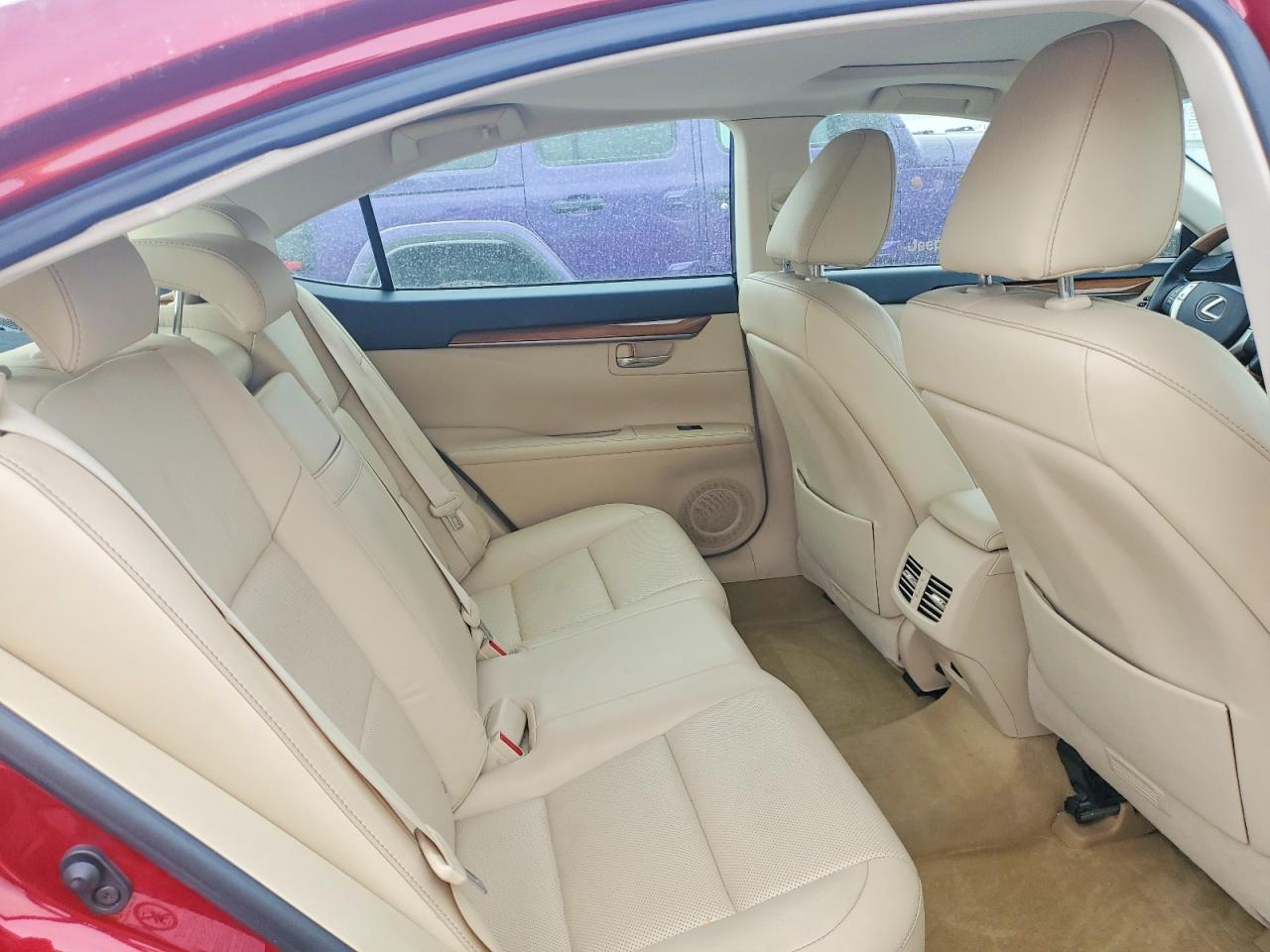 2014 Lexus Es 300h Red vin: JTHBW1GG8E2056133