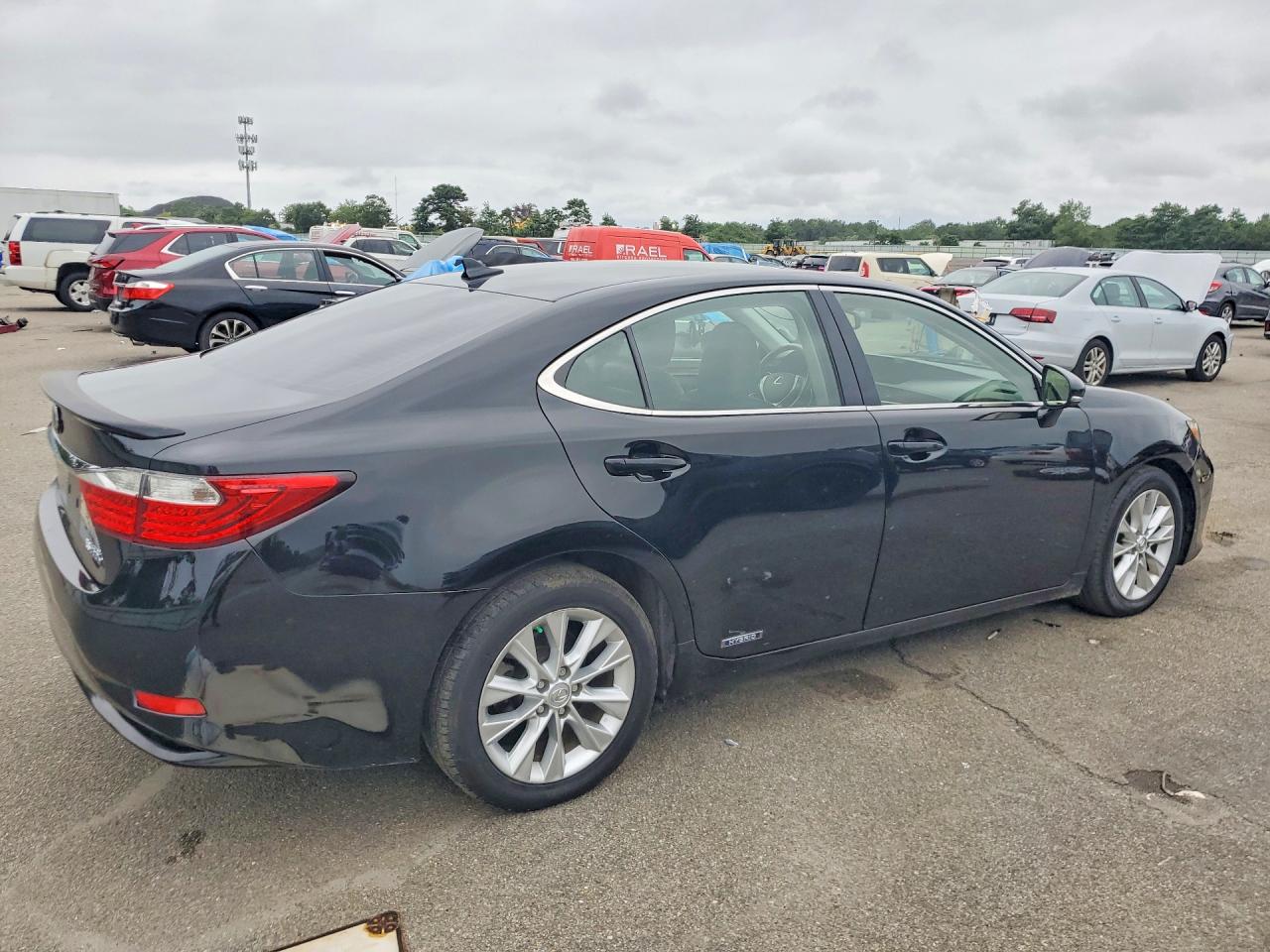 2014 Lexus Es 300h Black vin: JTHBW1GG8E2068914