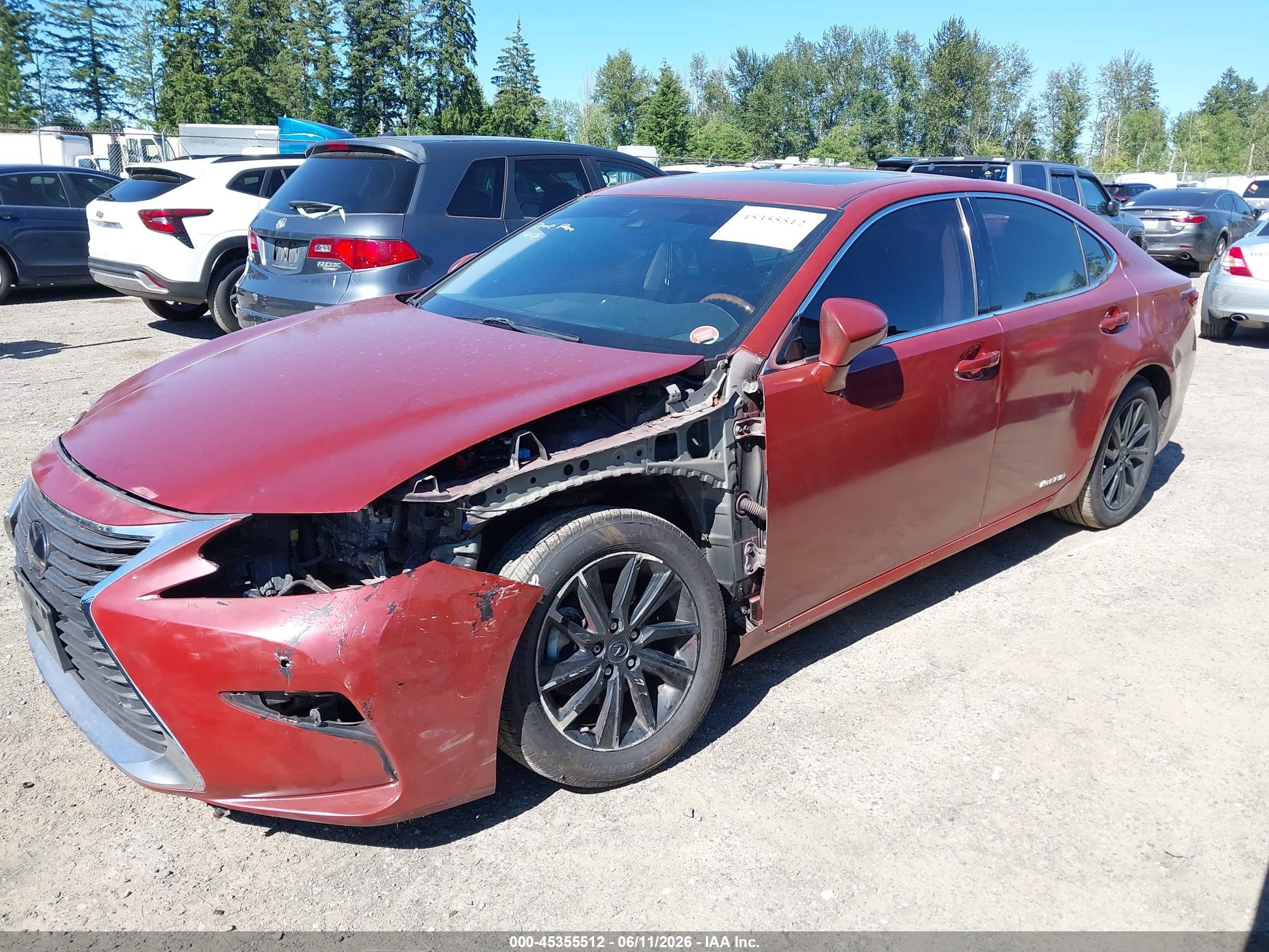 2017 Lexus Es 300h   Red vin: JTHBW1GG8H2142238