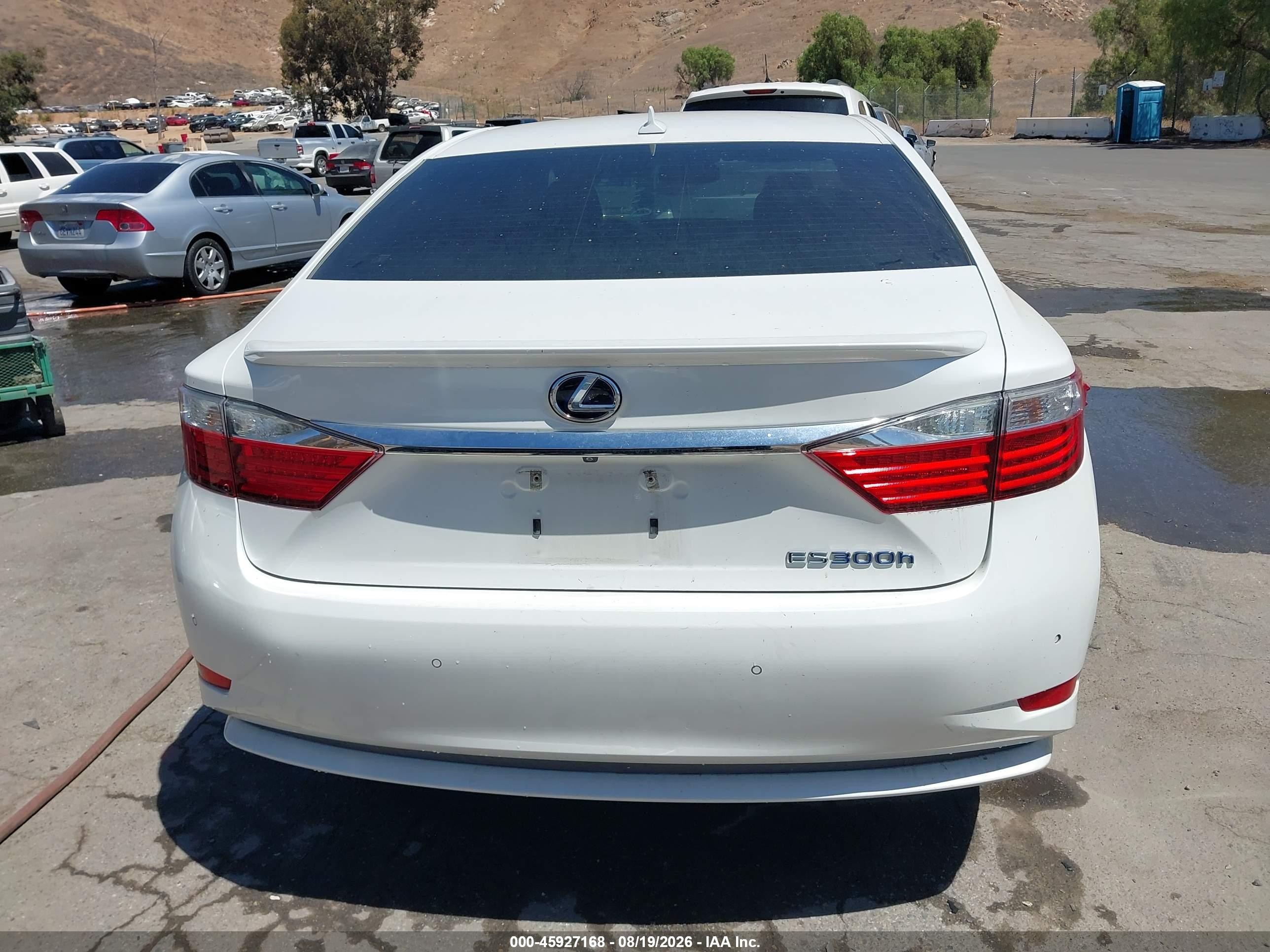 2013 Lexus Es 300h   White vin: JTHBW1GG9D2004606
