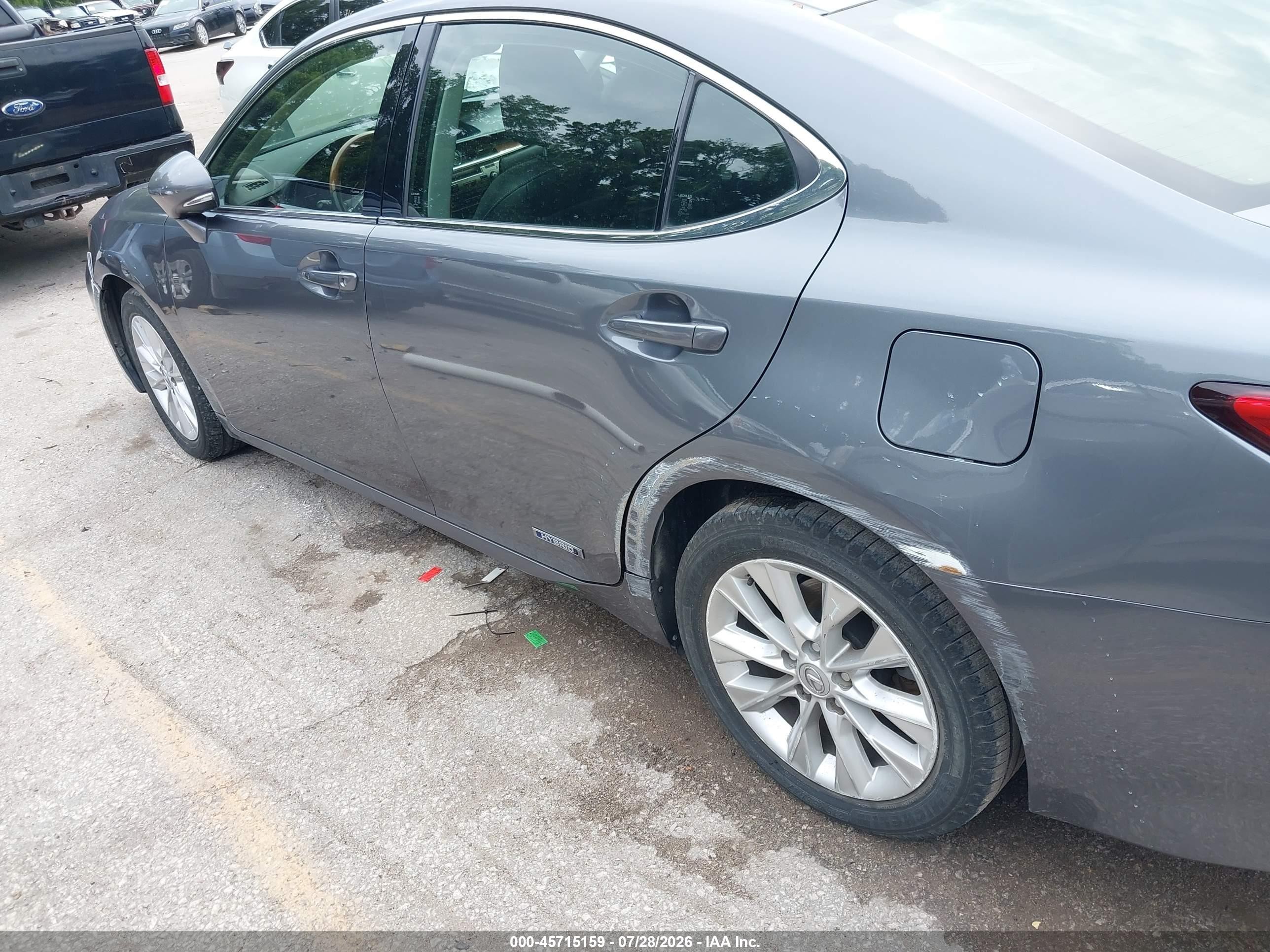 2013 Lexus Es 300h Gray vin: JTHBW1GG9D2005013