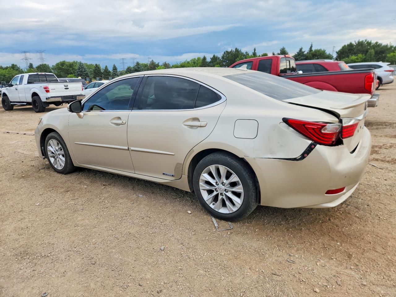 2013 Lexus Es 300h Beige vin: JTHBW1GG9D2007246