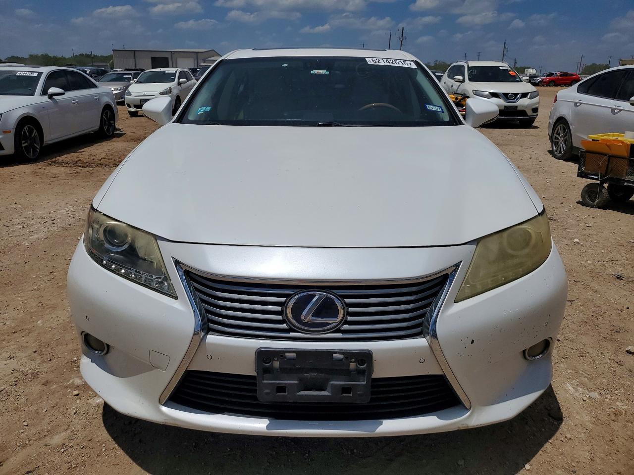 2013 Lexus Es 300h White vin: JTHBW1GG9D2010583