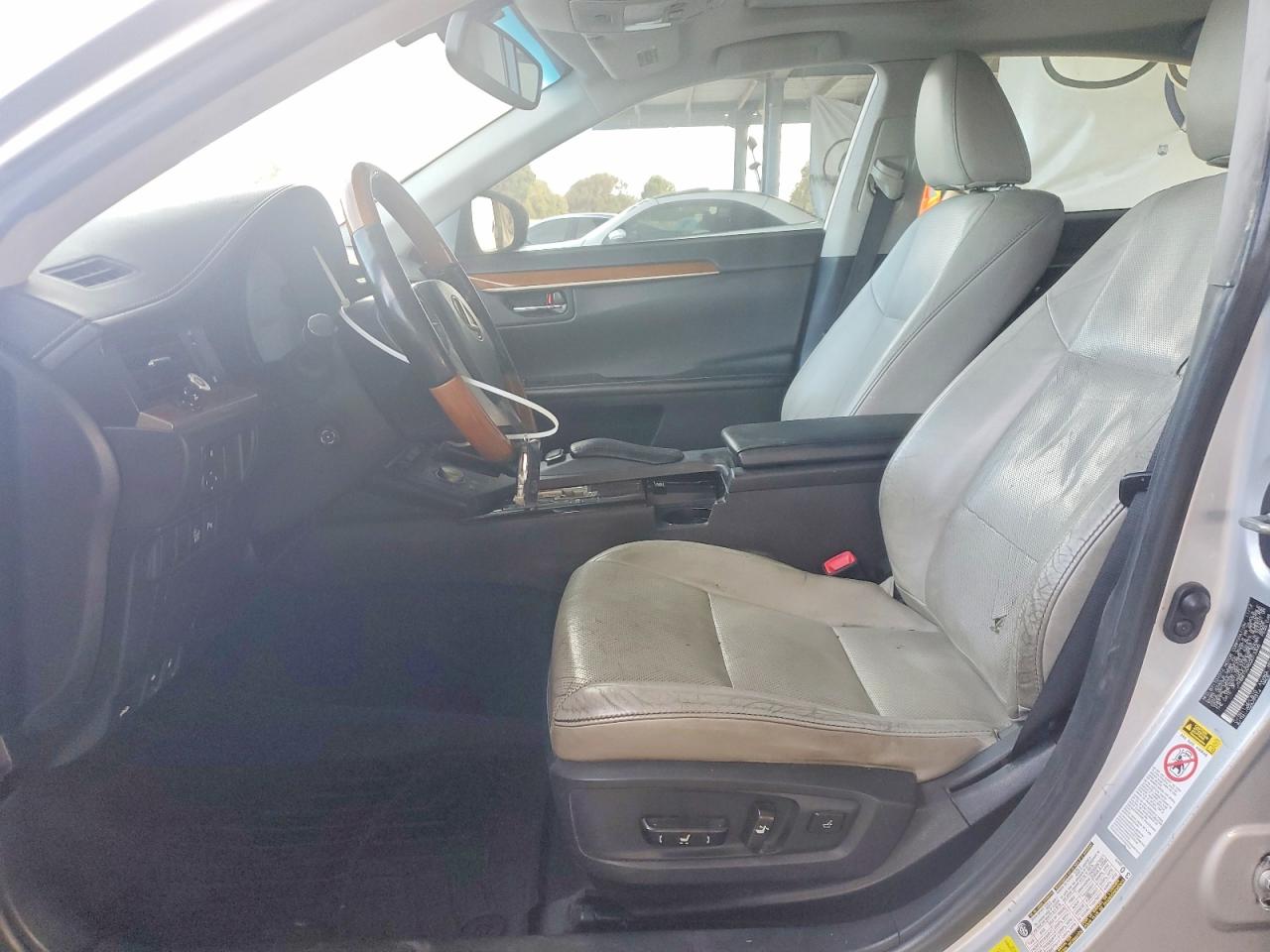 2013 Lexus Es 300h Silver vin: JTHBW1GG9D2013306
