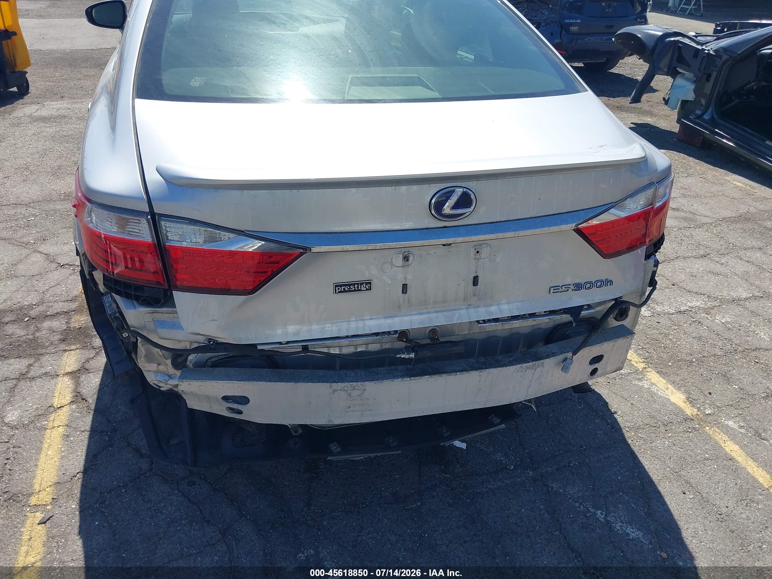 2013 Lexus Es 300h   Silver vin: JTHBW1GG9D2033040