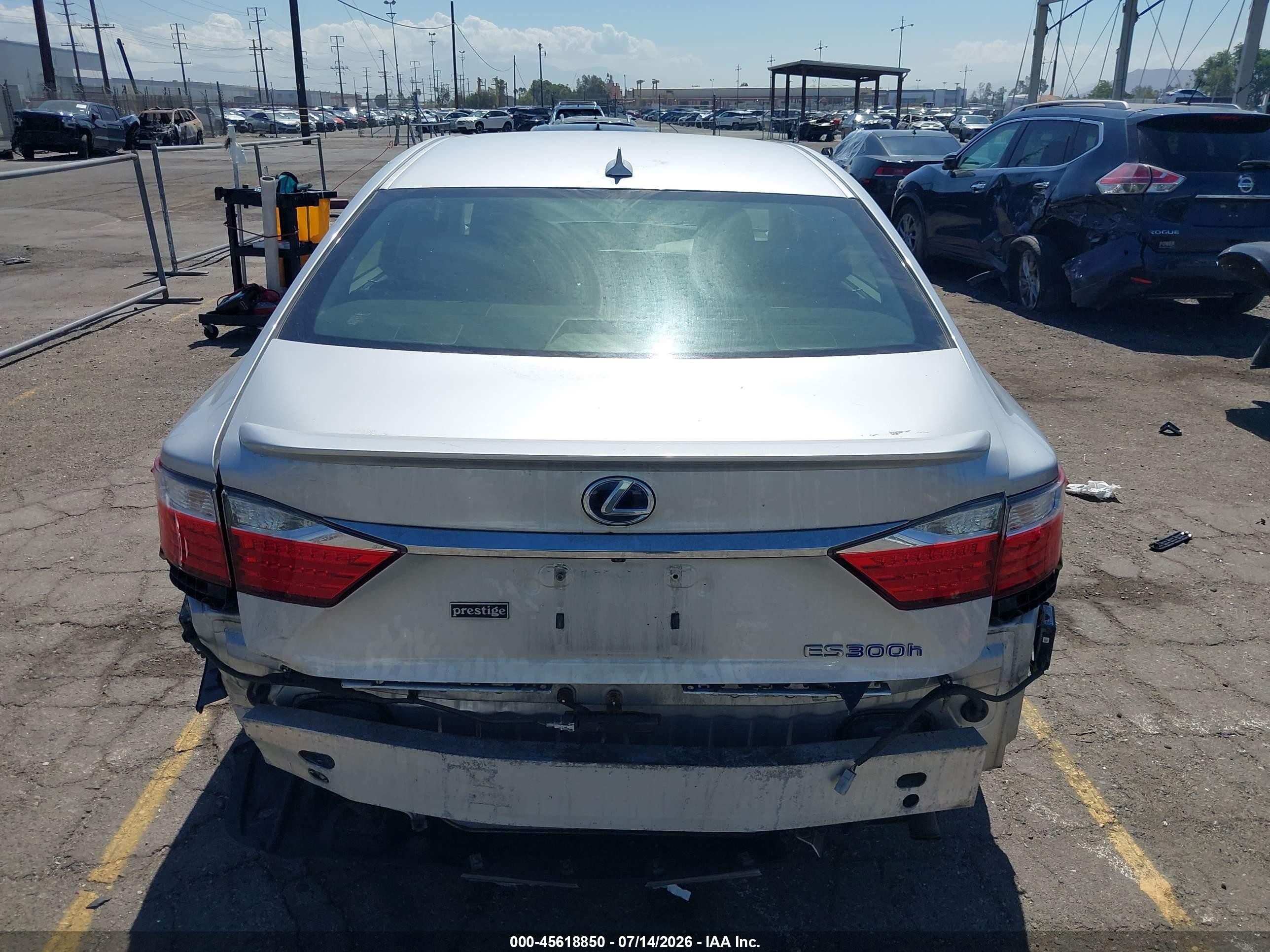 2013 Lexus Es 300h   Silver vin: JTHBW1GG9D2033040