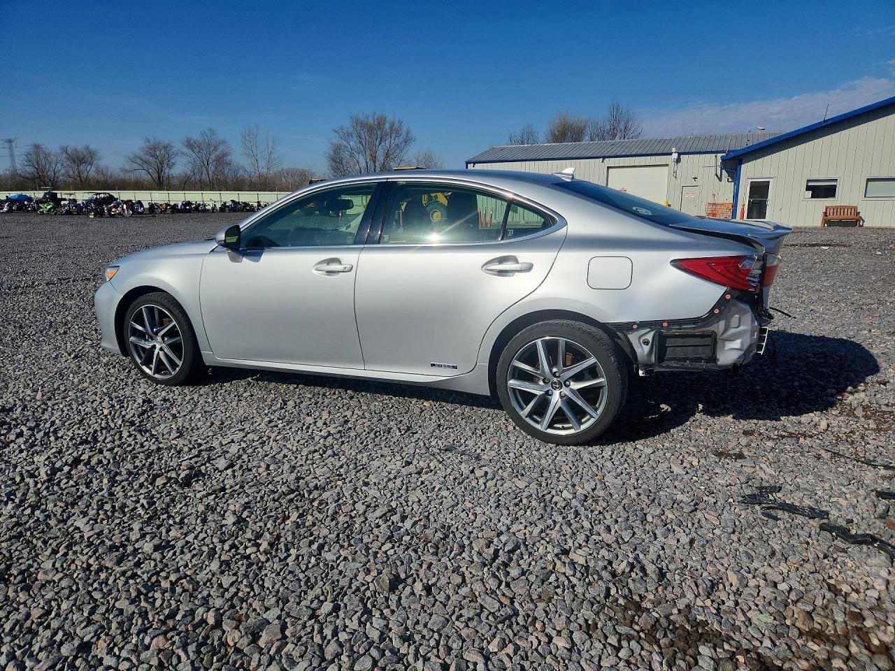 2013 Lexus Es 300h Base Silver vin: JTHBW1GG9D2038027