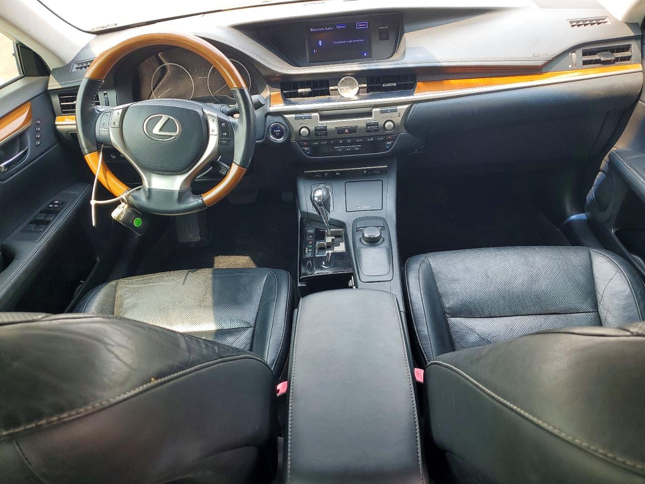 2014 Lexus Es 300h White vin: JTHBW1GG9E2042788