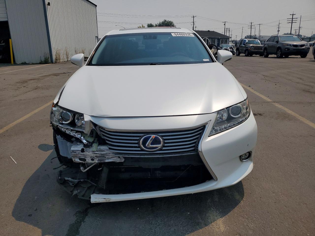 2014 Lexus Es 300h White vin: JTHBW1GG9E2042788