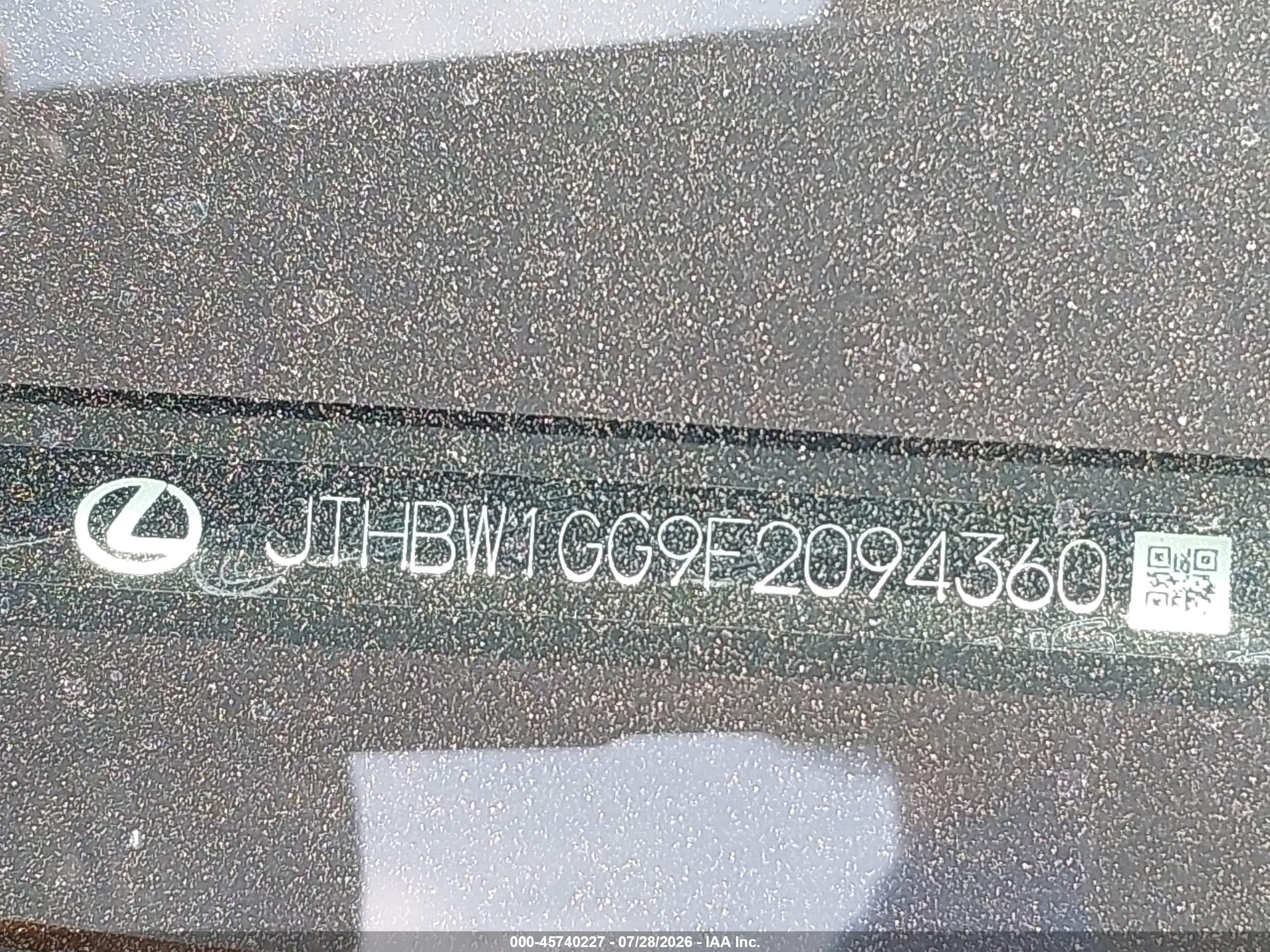 2015 Lexus Es 300h   Champagne vin: JTHBW1GG9F2094360
