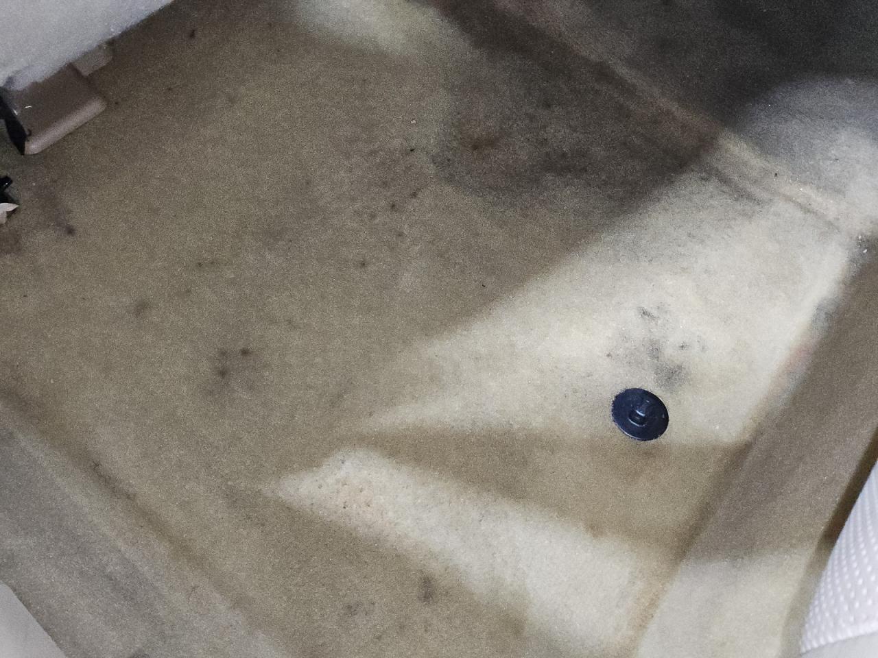 2013 Lexus Es 300h Blue vin: JTHBW1GGXD2004601 Damage: Left Rear Carpet, Stained, Permanent