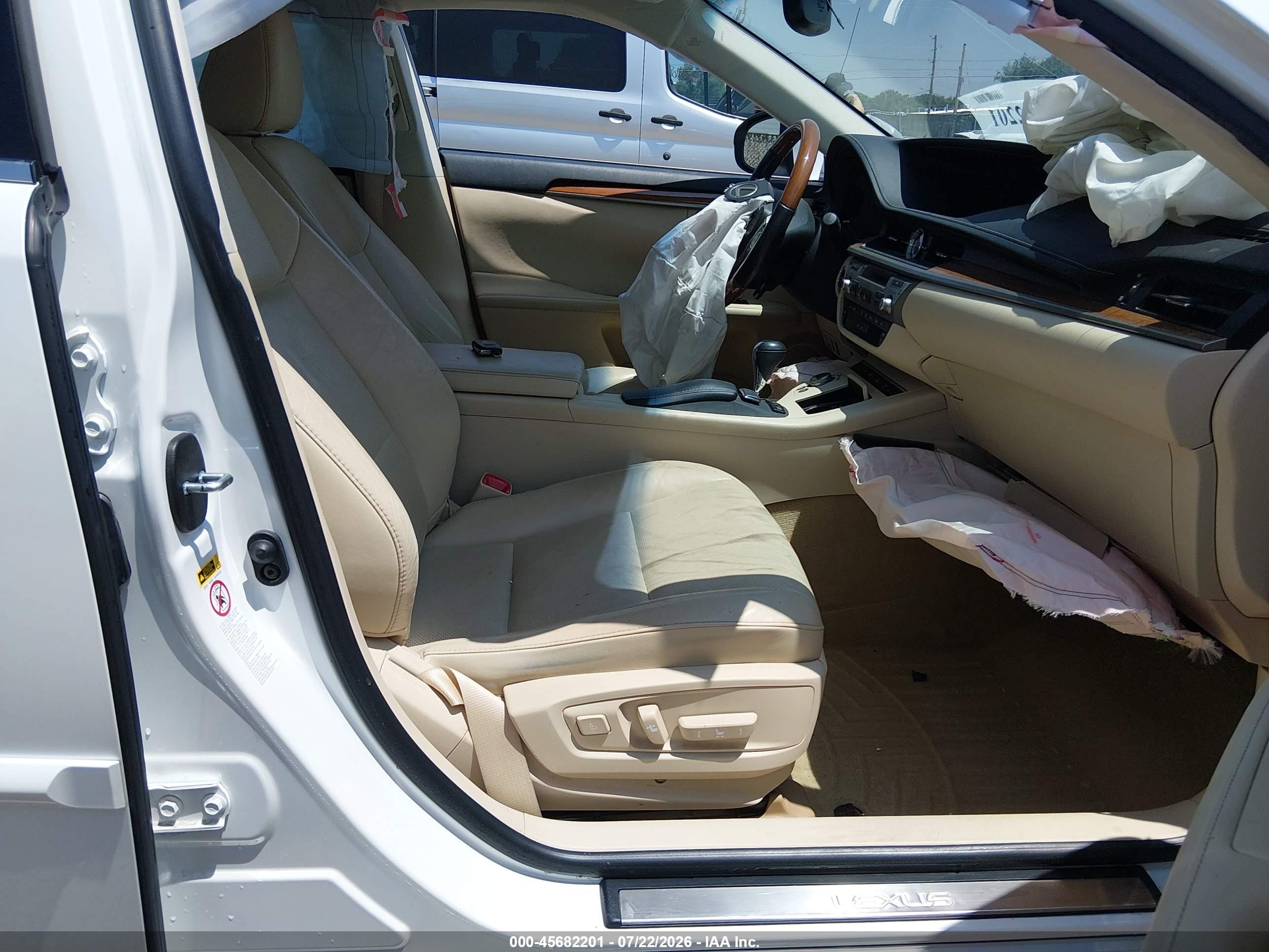2013 Lexus Es 300h White vin: JTHBW1GGXD2006932