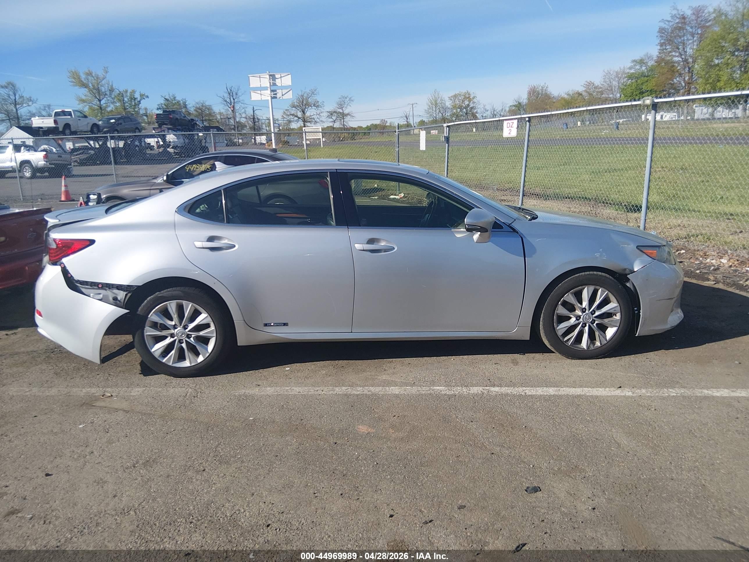 2013 Lexus Es 300h   Silver vin: JTHBW1GGXD2021687