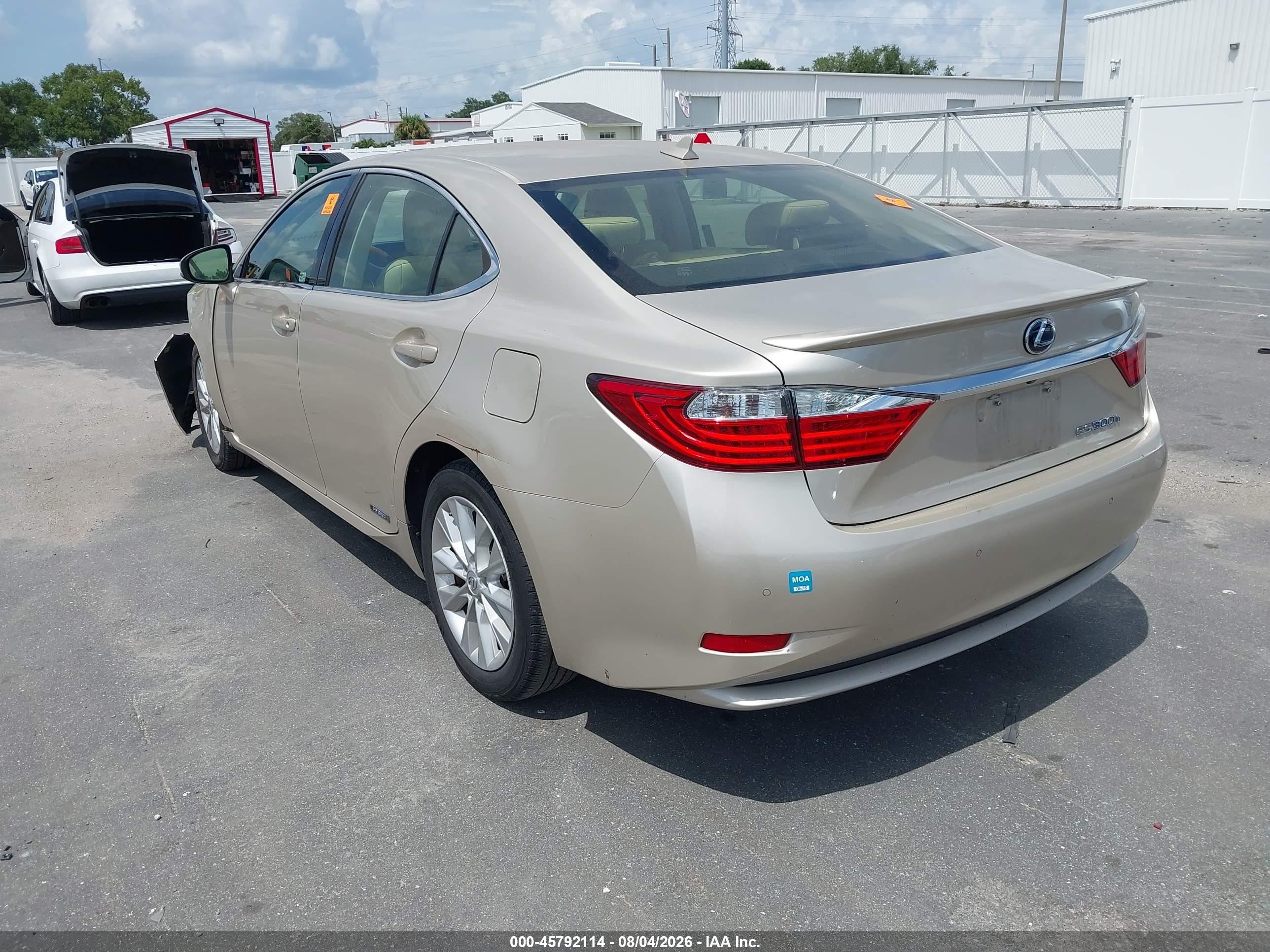 2013 Lexus Es 300h   Champagne vin: JTHBW1GGXD2038358