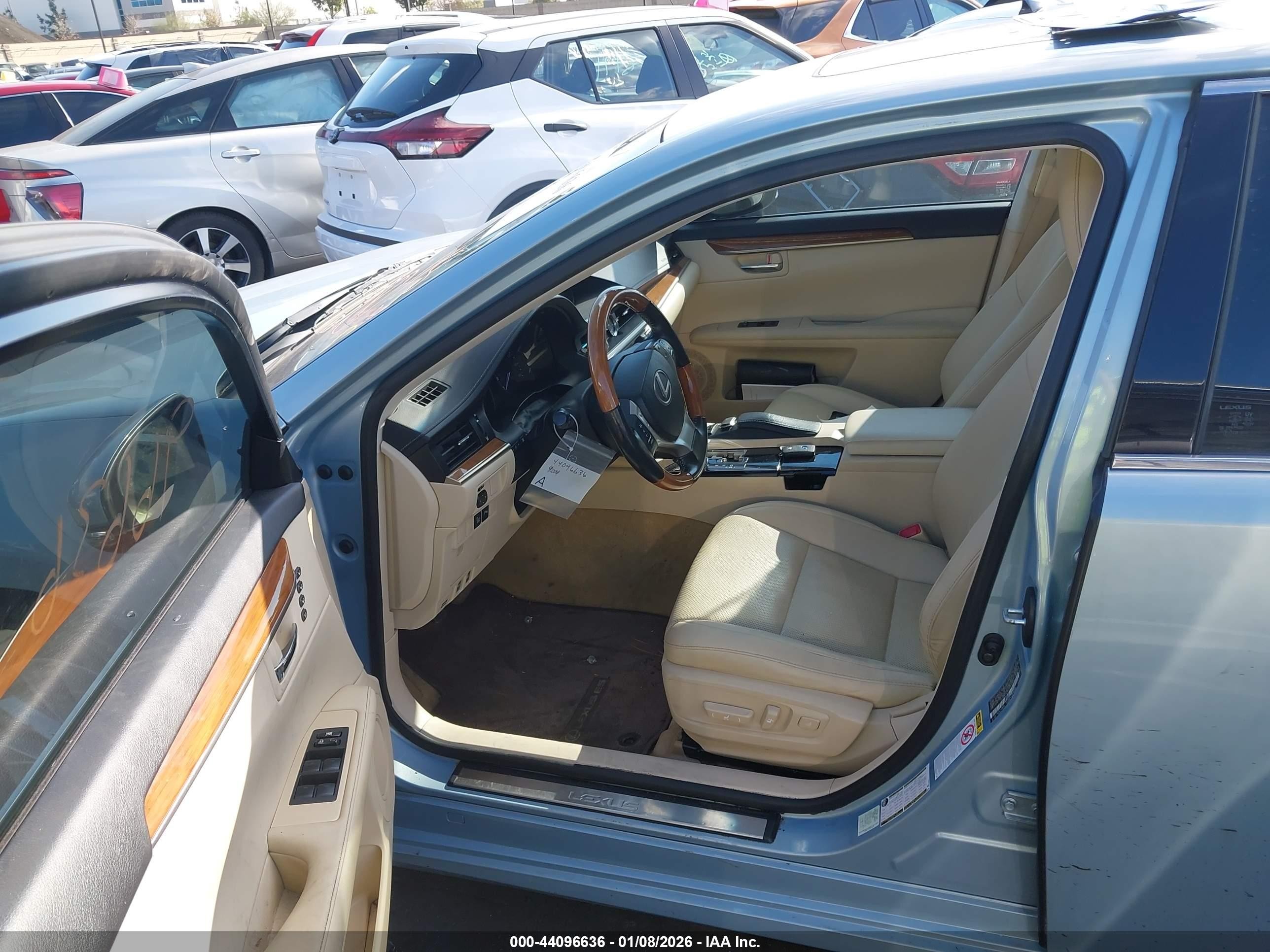 2014 Lexus Es 300h   Light Blue vin: JTHBW1GGXE2060359