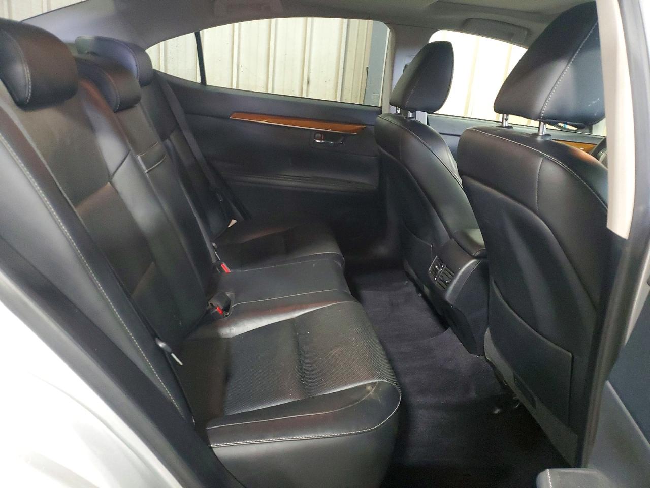 2014 Lexus Es 300h Silver vin: JTHBW1GGXE2061012