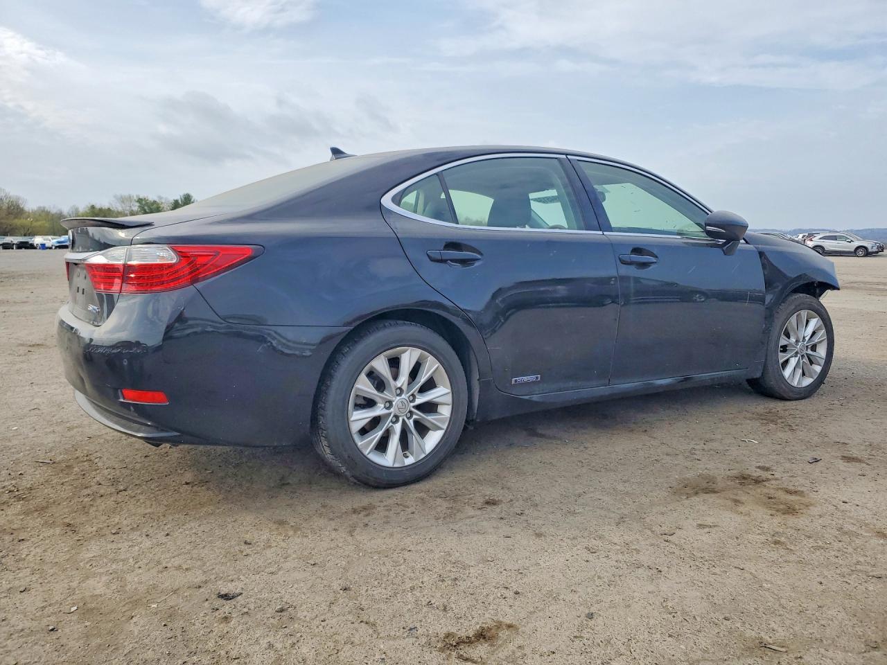 2014 Lexus Es Black vin: JTHBW1GGXE2065688