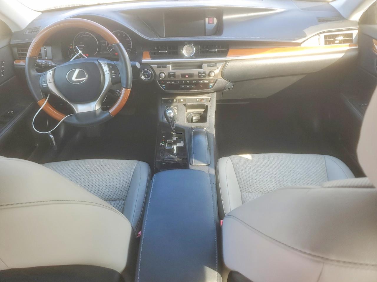 2014 Lexus Es 300h Silver vin: JTHBW1GGXE2073242