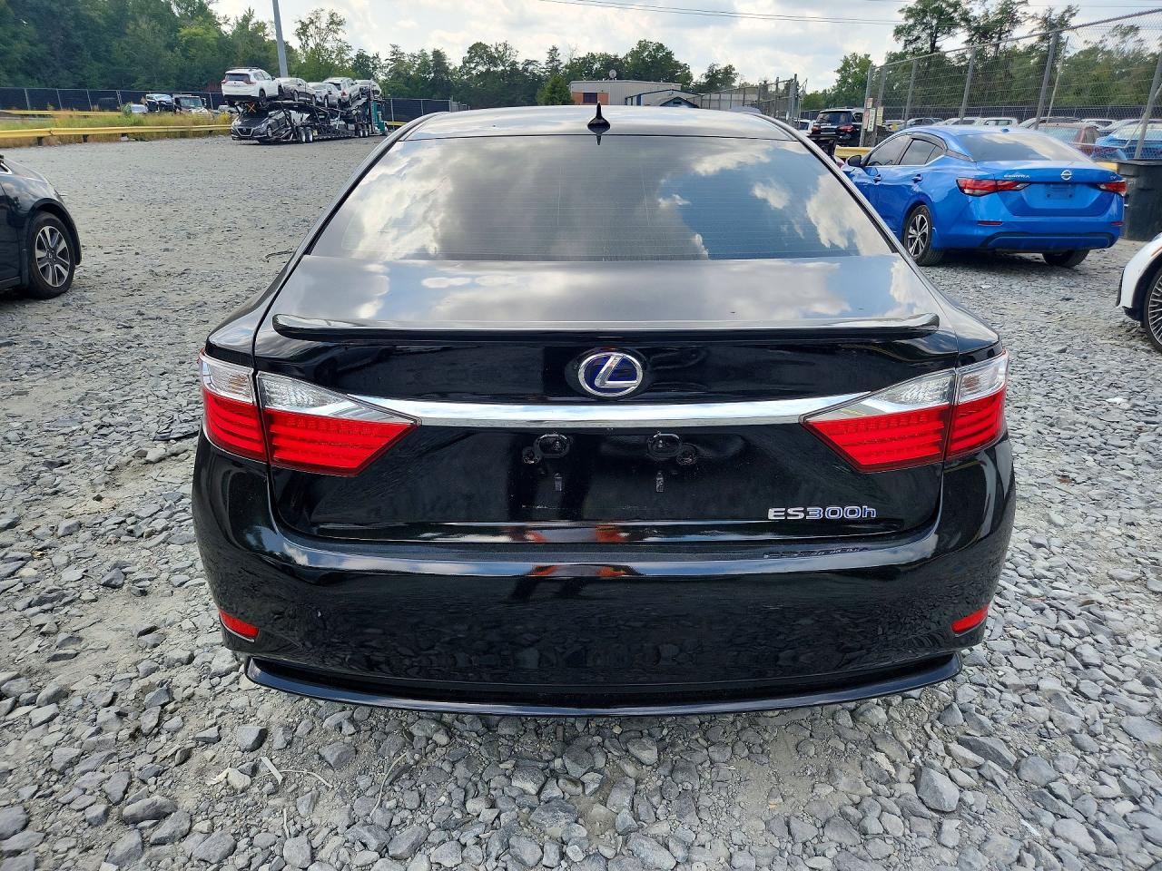 2014 Lexus Es 300h Blue vin: JTHBW1GGXE2073726