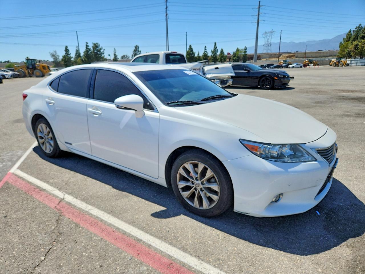 2015 Lexus Es 300h White vin: JTHBW1GGXF2084260