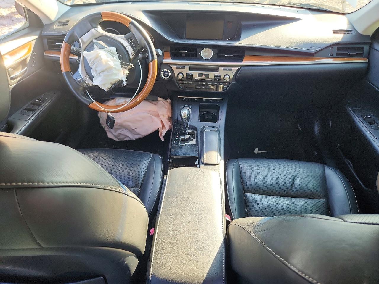 2015 Lexus Es 300h White vin: JTHBW1GGXF2089183