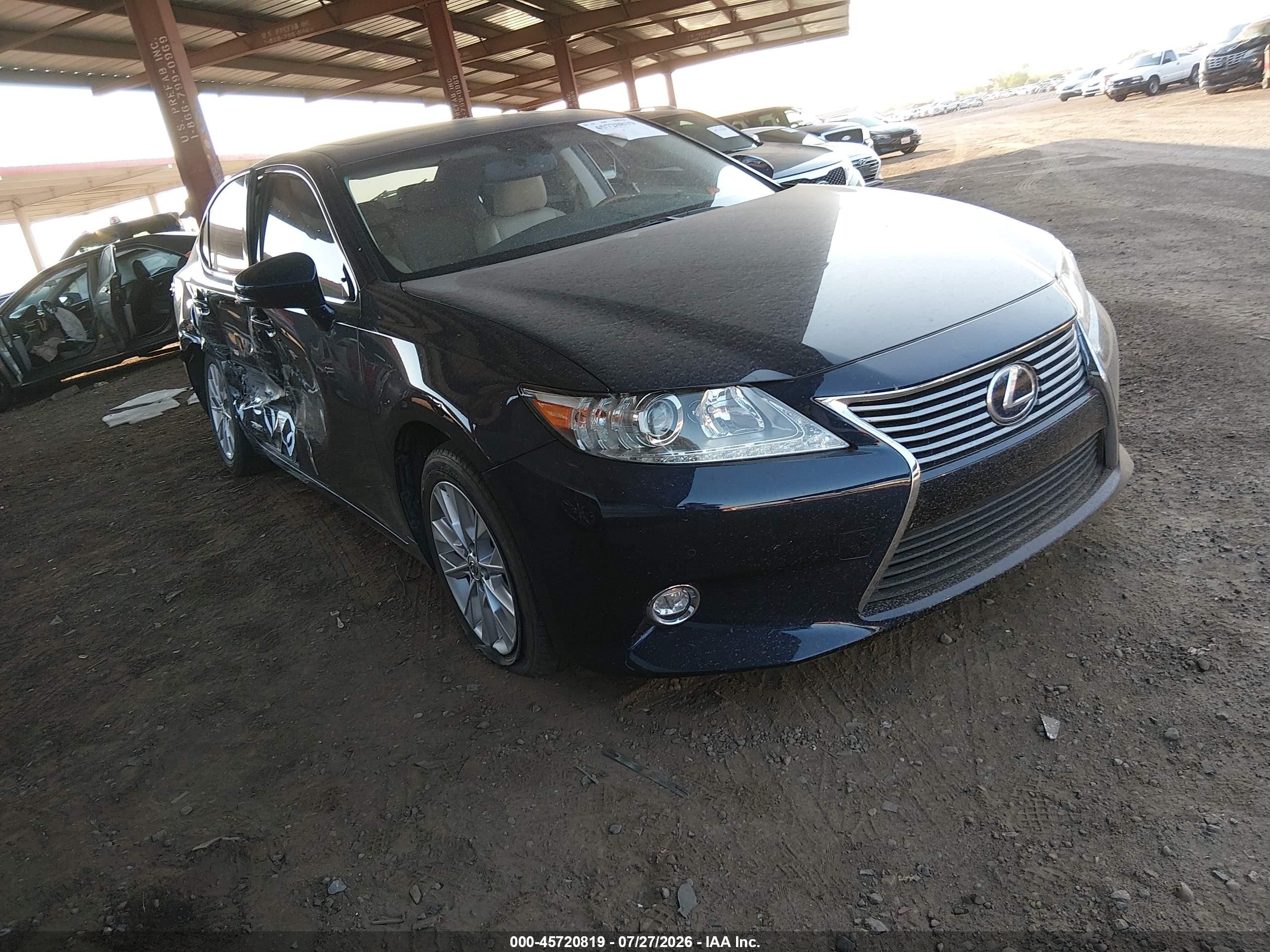 2015 Lexus Es 300h   Blue vin: JTHBW1GGXF2098773