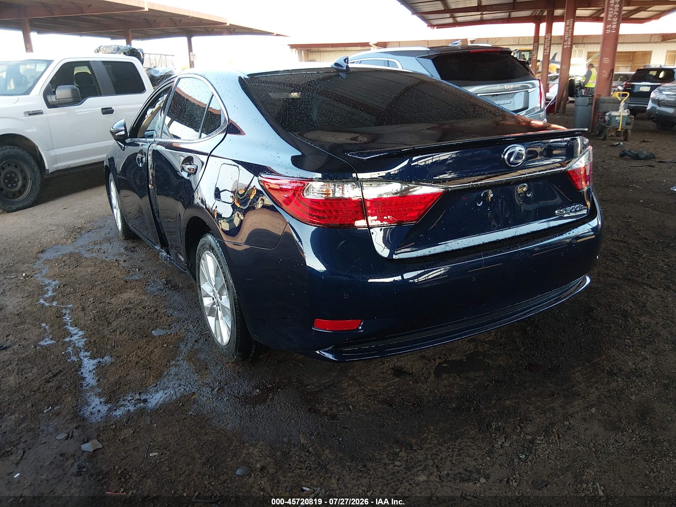 2015 Lexus Es 300h   Blue vin: JTHBW1GGXF2098773