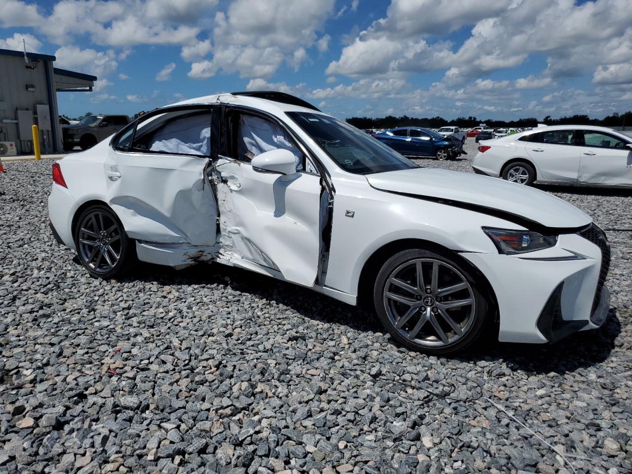 2018 Lexus Is 350 White vin: JTHBZ1D2XJ5032182