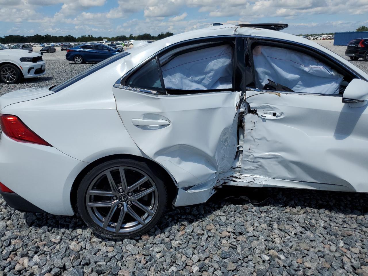 2018 Lexus Is 350 White vin: JTHBZ1D2XJ5032182
