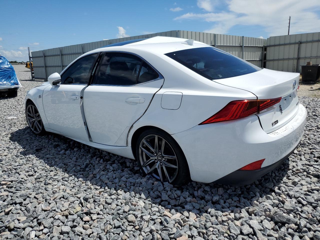 2018 Lexus Is 350 White vin: JTHBZ1D2XJ5032182
