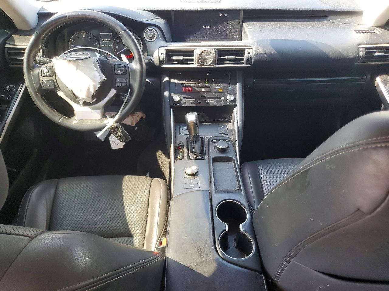 2018 Lexus Is 300 Черный vin: JTHC81D24J5028961