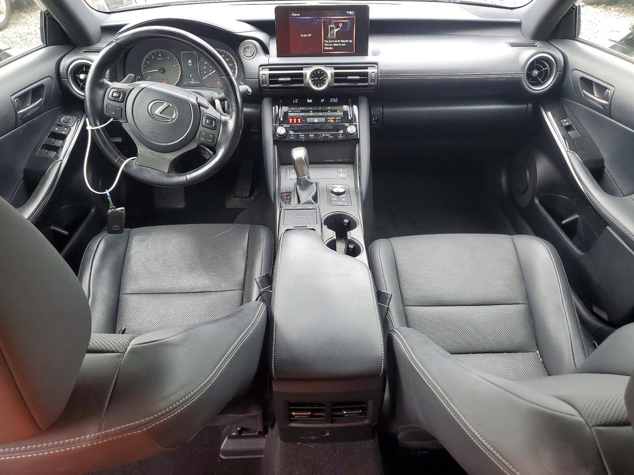 2021 Lexus Is 300 Черный vin: JTHC81F23M5046224
