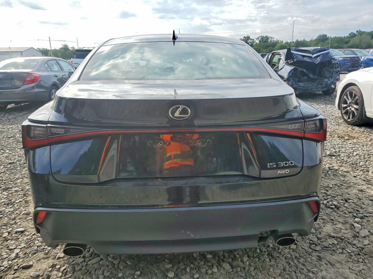 2021 Lexus Is 300 Черный vin: JTHC81F23M5046224