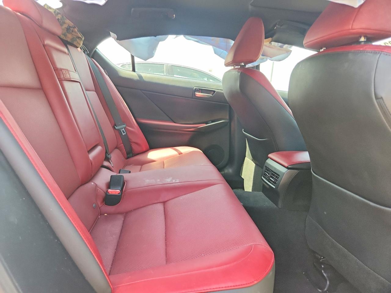 2022 Lexus Is 300 White vin: JTHC81F2XN5049719