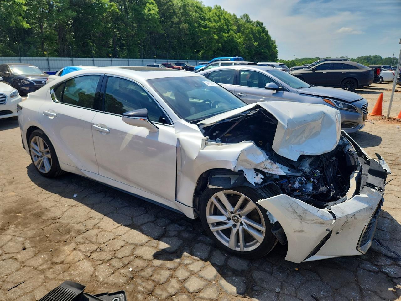2022 Lexus Is 300 White vin: JTHC81F2XN5049719