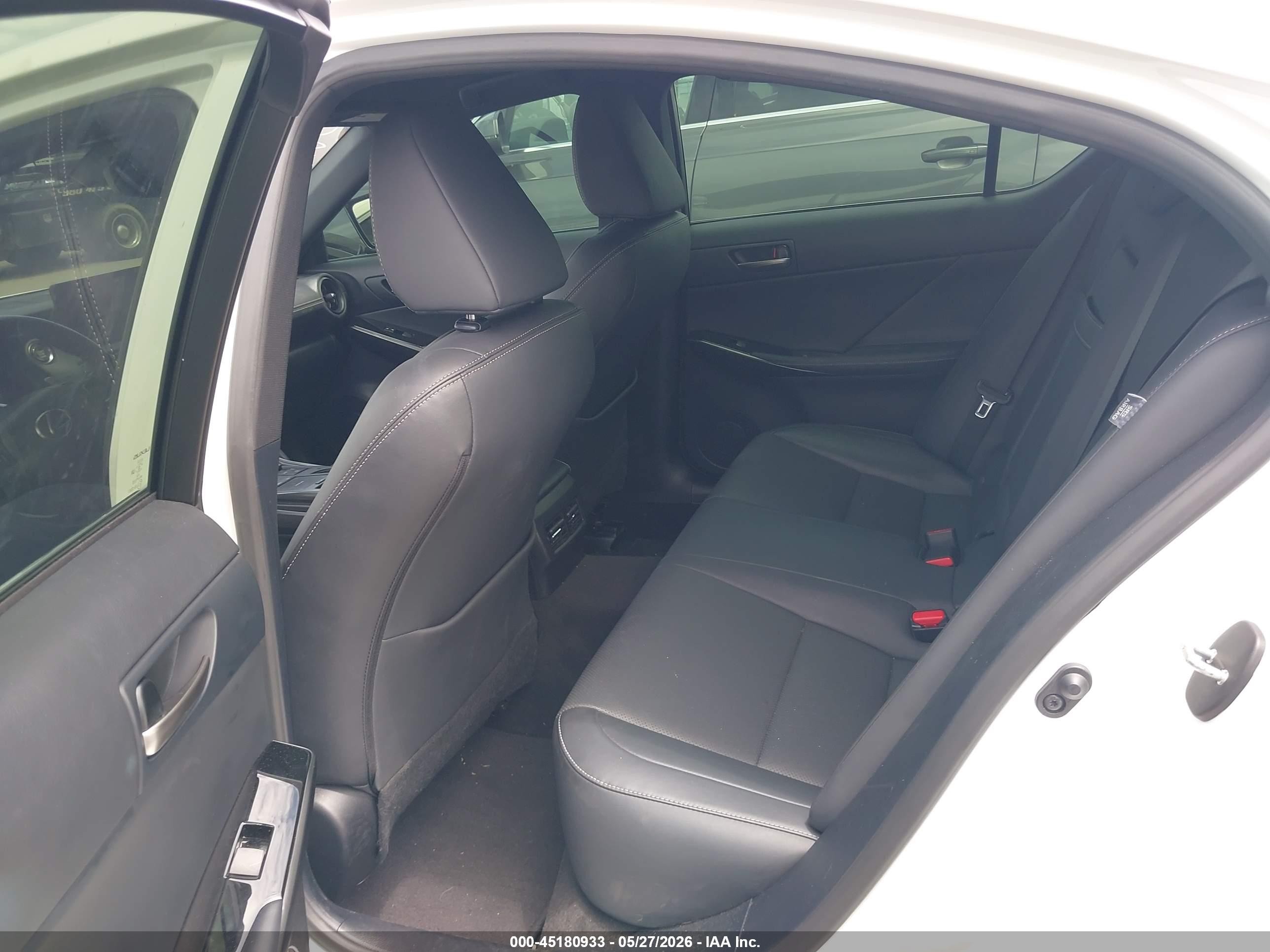2024 Lexus Is 300   White vin: JTHCA1D28R5131350