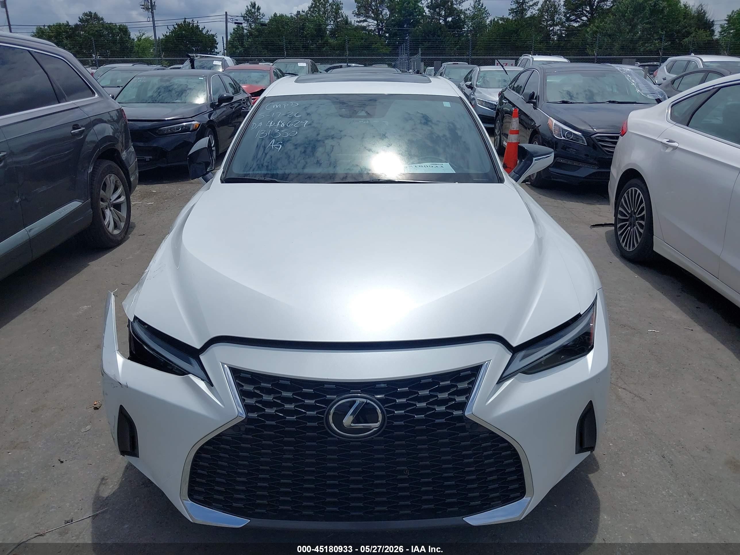 2024 Lexus Is 300   White vin: JTHCA1D28R5131350
