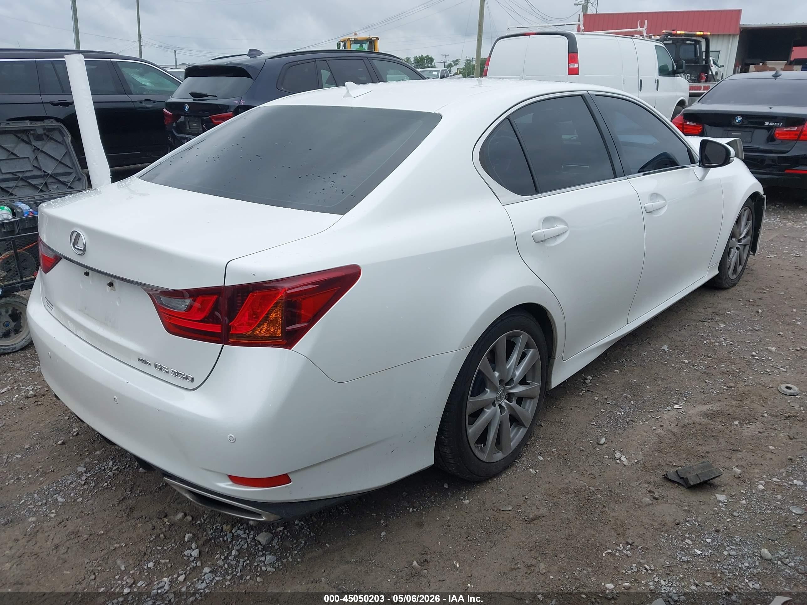 2013 Lexus Gs 350   White vin: JTHCE1BL0D5017173