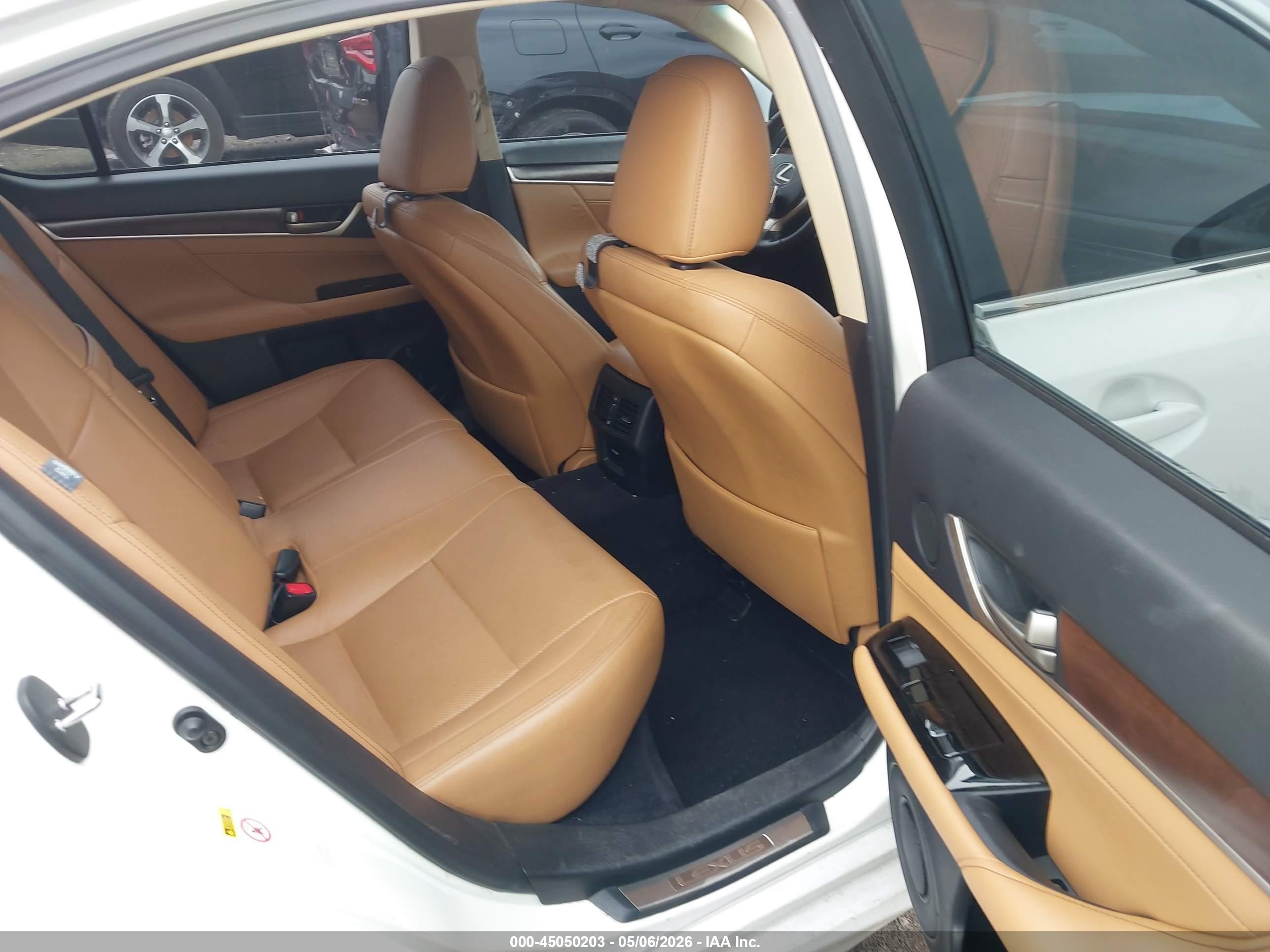 2013 Lexus Gs 350   White vin: JTHCE1BL0D5017173