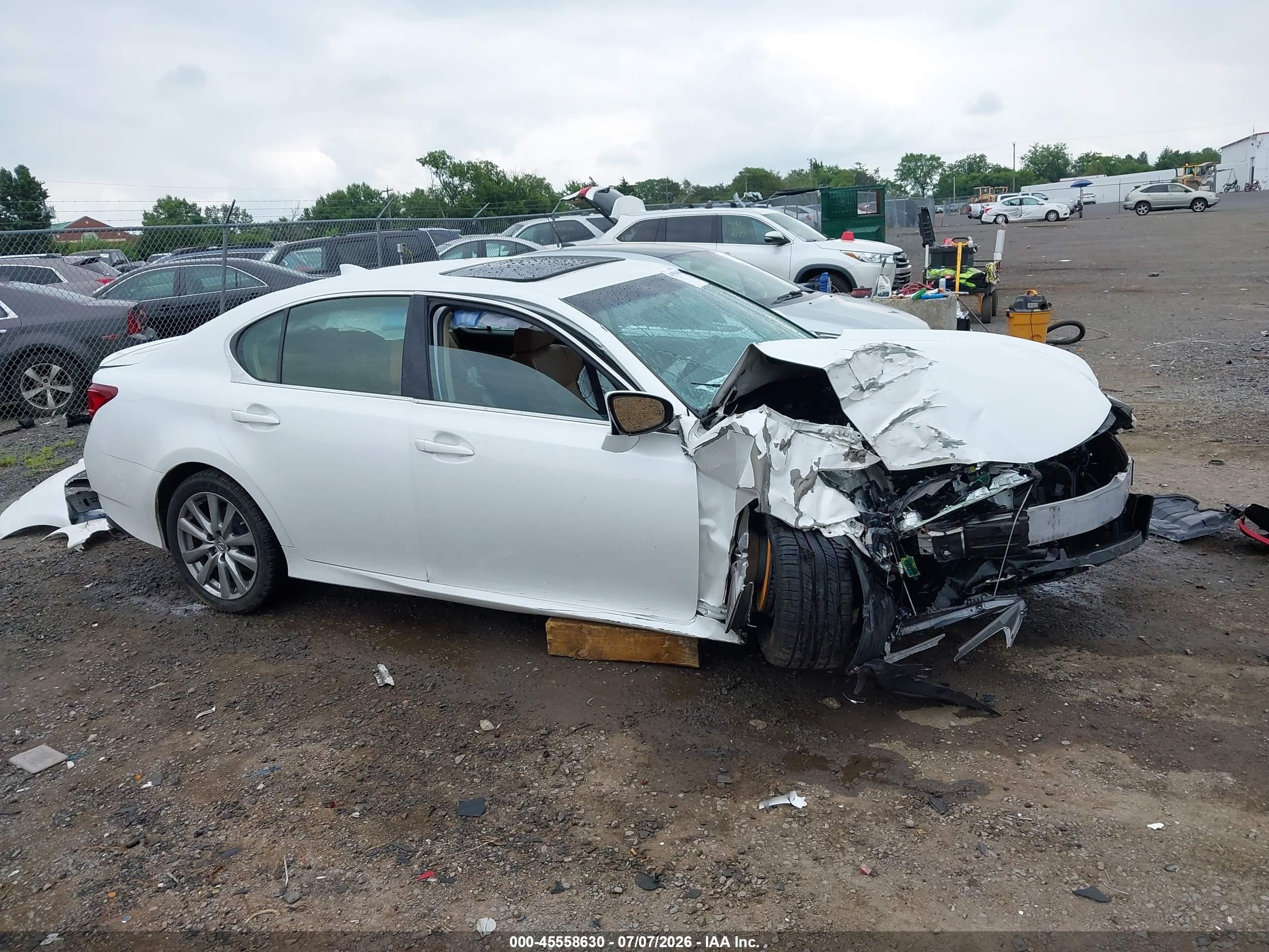 2015 Lexus Gs 350   Белый vin: JTHCE1BL0FA009715